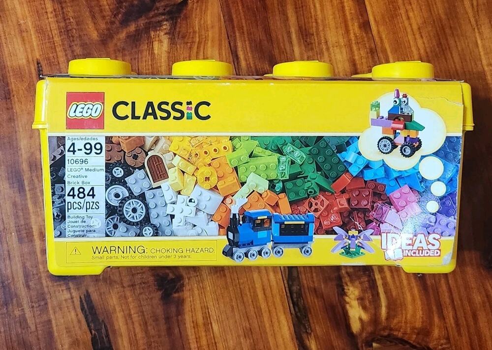 LEGO Classic Medium Creative Brick Box 10696 Building Toy Yellow Box 484 Pieces